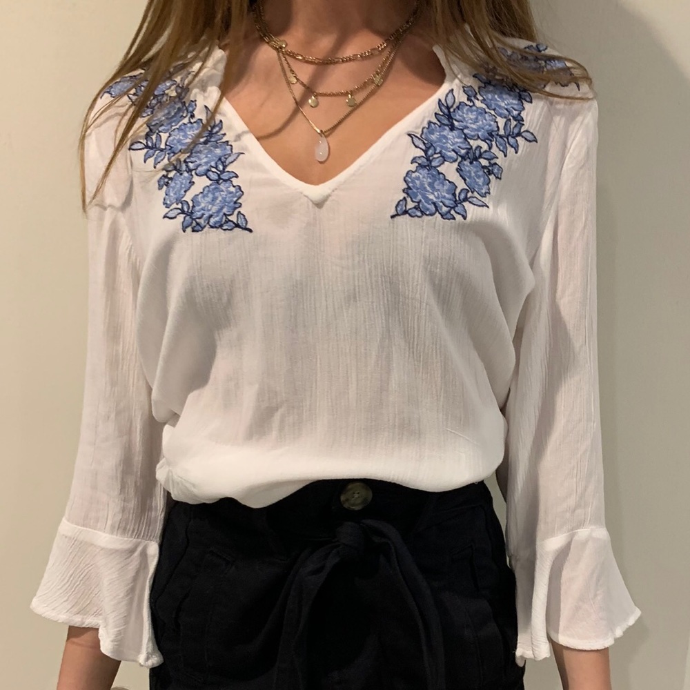 H&M white top - Picture 1 of 3